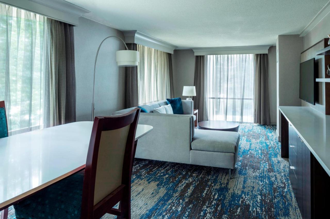 Boston Marriott Newton Otel Dış mekan fotoğraf